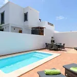 ヴィラ Icaro Piscina Climatizada